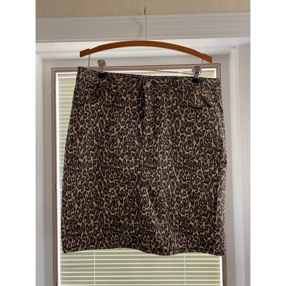 D. jeans skirt